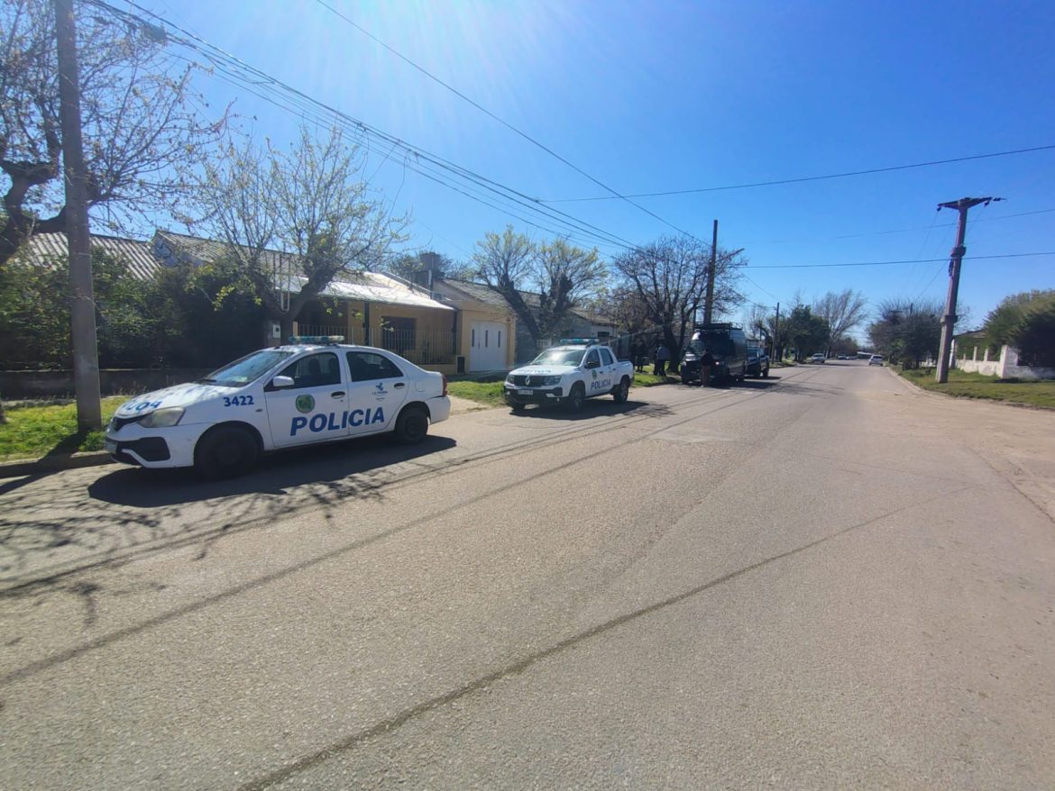 Allanamiento por un robo y un intento de asalto: detuvieron a dos personas en Santa Rosa