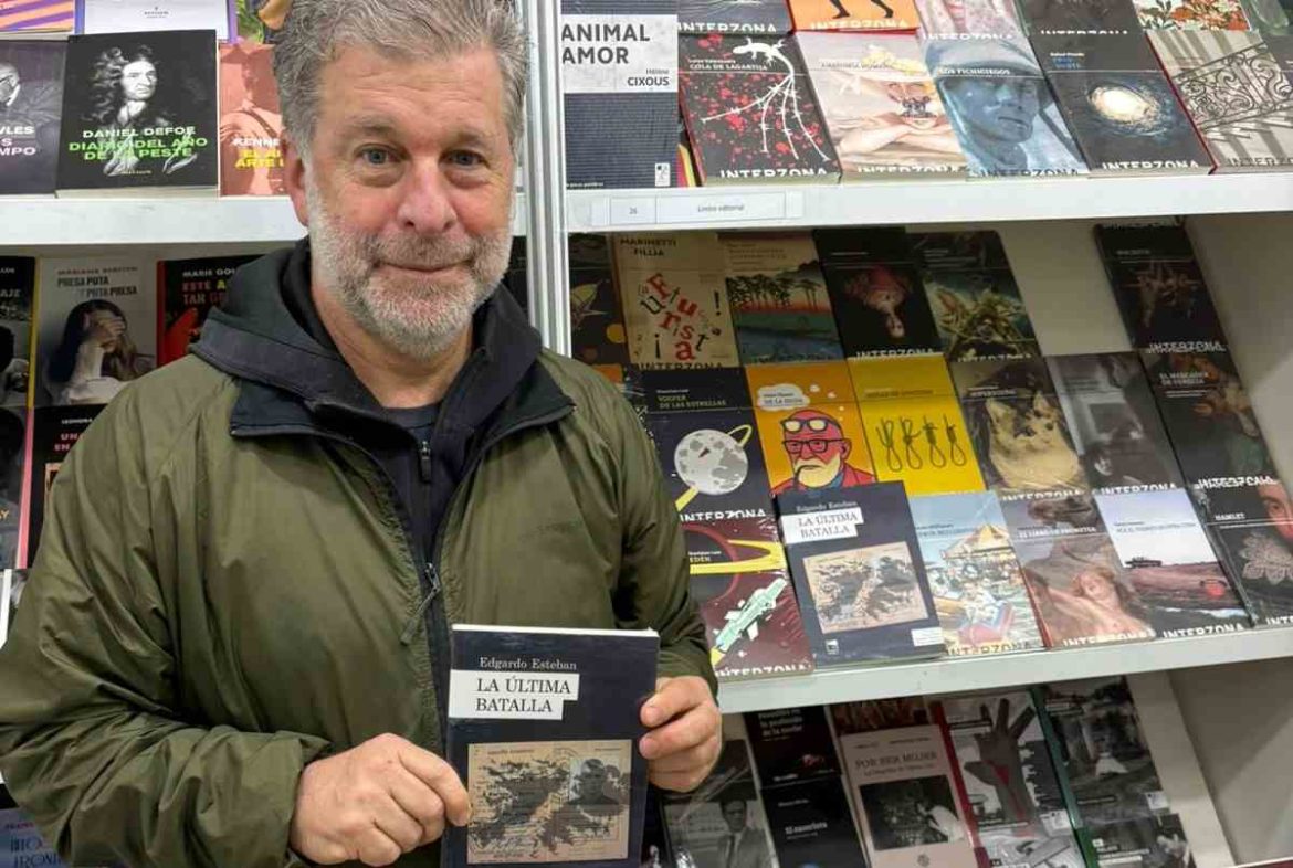 Edgardo Esteban: “Con Malvinas, Milei tuvo una actitud oportunista”